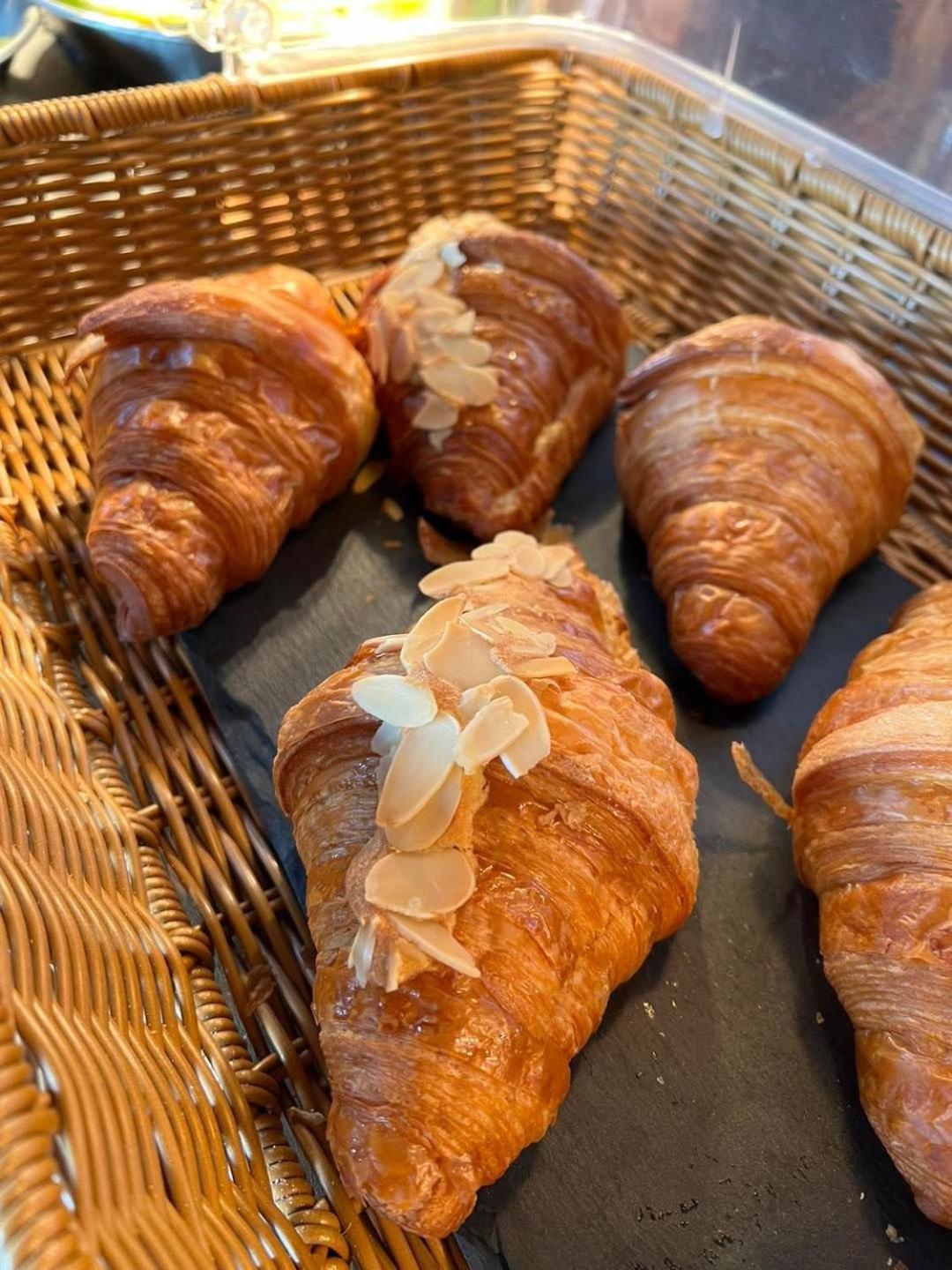 Macchiato Resort Savannakhet Opposite Thai Embassy Екстериор снимка